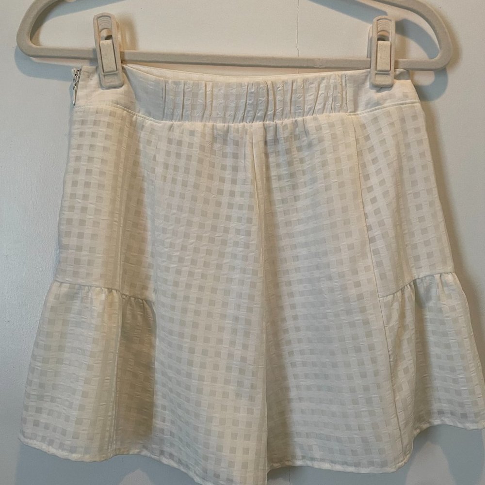 Show Me Your Mumu Skippy Shorts White Picnic - size small (part of set!)